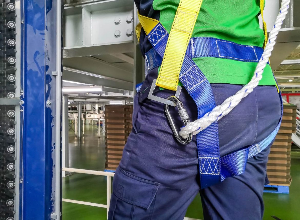 Safety at work: Work positioning belt