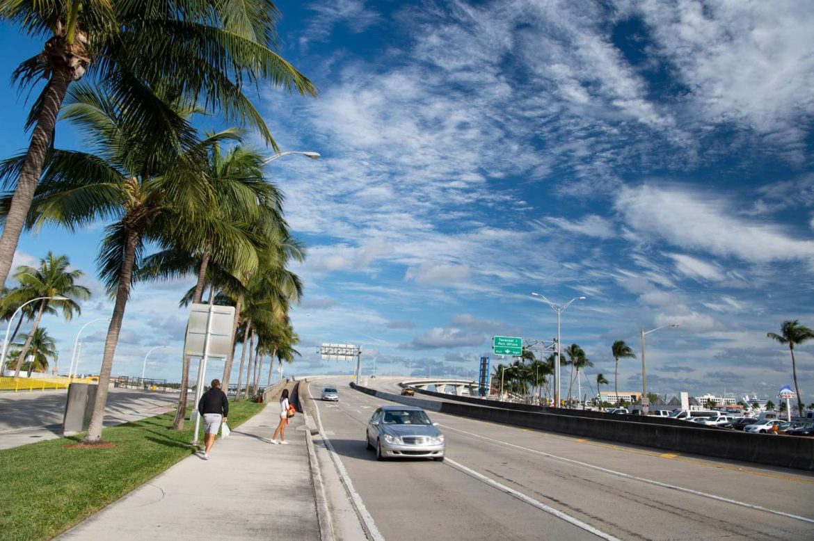 The Ultimate Guide to Car Shipping to Florida